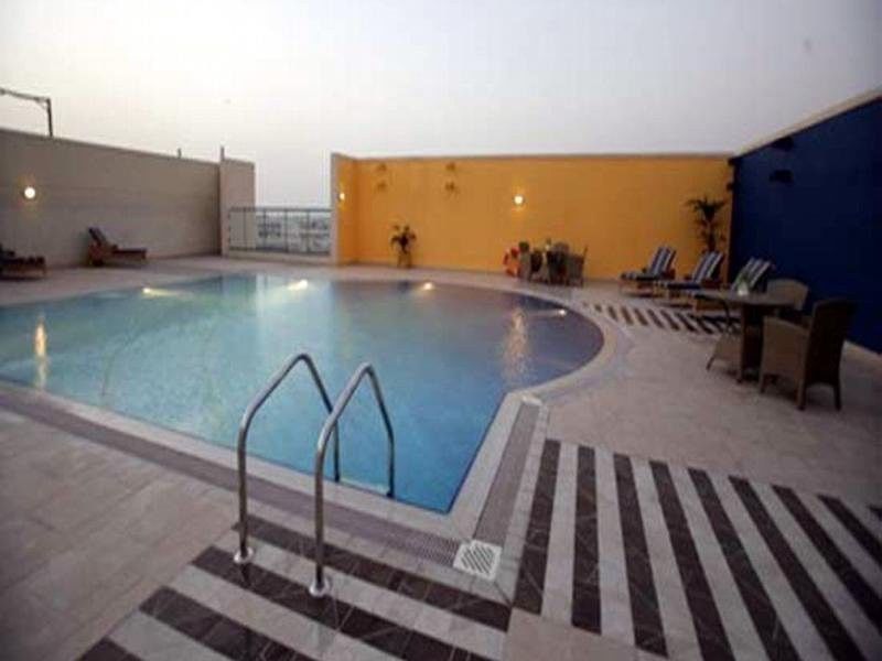 דובאי Nojoum Hotel Apartments Llc מראה חיצוני תמונה