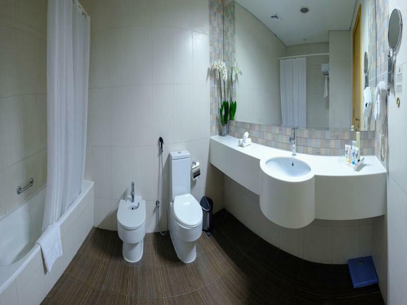 דובאי Nojoum Hotel Apartments Llc מראה חיצוני תמונה